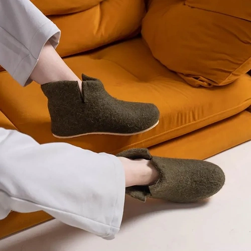 Домашние валенки Wild, зеленые (олива) Домашние валенки Wild, зеленые (олива)