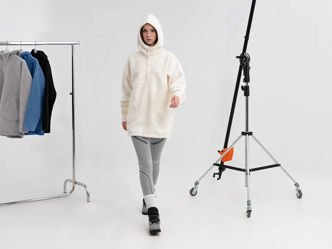 Анорак унисекс Oblako, молочно-белый Анорак унисекс Oblako, молочно-белый