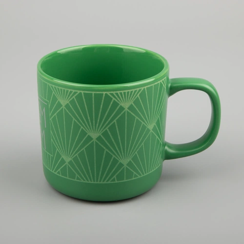 Кружка Eastpresso, зеленая с круговой гравировкой и деколью Кружка Eastpresso, зеленая с круговой гравировкой и деколью