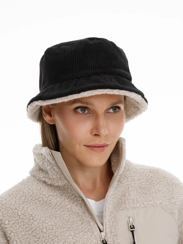 Панама Bucket двусторонняя утепленная, темно-серая с бежевым Панама Bucket двусторонняя утепленная, темно-серая с бежевым