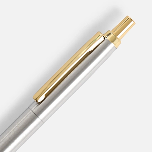 Ручка шариковая Poetica, золотистая Ручка шариковая Poetica, золотистая