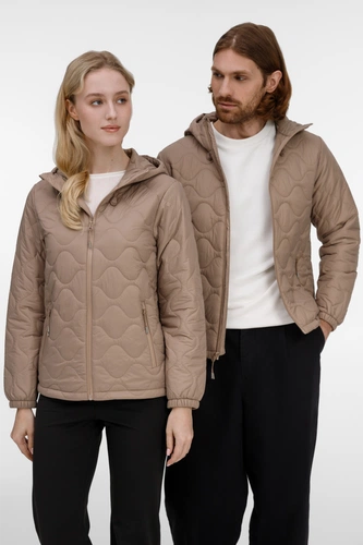 Куртка унисекс Tarnaby, бежевая Куртка унисекс Tarnaby, бежевая