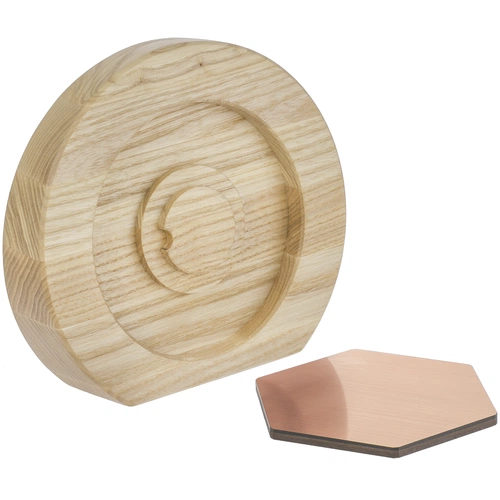 Стела Constanta Light, с бронзовым шестигранником Стела Constanta Light, с бронзовым шестигранником