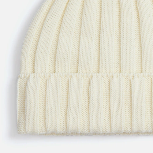 Шапка Metelitsa, белая (молочная) Шапка Metelitsa, белая (молочная)