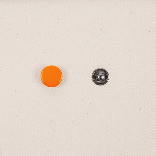 Кнопка Clavis, M, оранжевый неон Кнопка Clavis, M, оранжевый неон