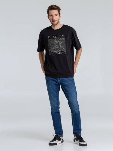 Футболка оверсайз Deadline, черная Футболка оверсайз Deadline, черная