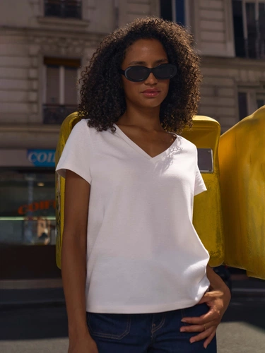 Футболка женская Regent Women с V-образным вырезом, белая Футболка женская Regent Women с V-образным вырезом, белая