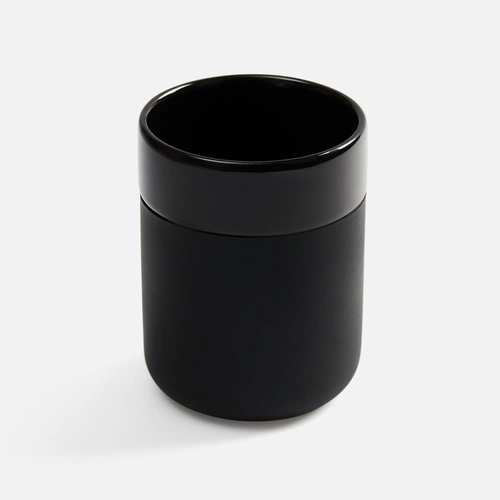 Кружка Nabo с силиконовым держателем, черная Кружка Nabo с силиконовым держателем, черная