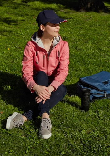 Бейсболка Longchamp, темно-синяя Бейсболка Longchamp, темно-синяя