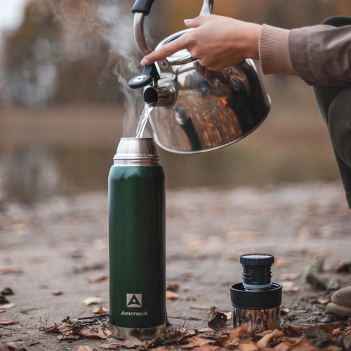 Термос «Арктика 900» с ситечком, зеленый Термос «Арктика 900» с ситечком, зеленый