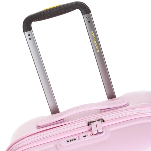 Чемодан Logoduck M, розовый Чемодан Logoduck M, розовый