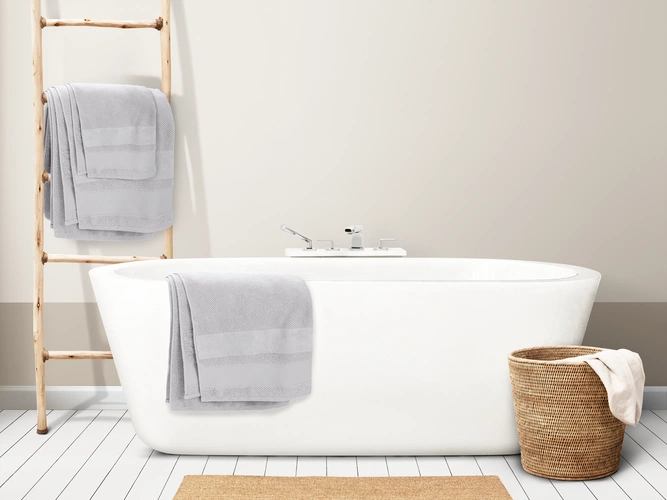 Полотенце Molan, большое, светло-серое Полотенце Molan, большое, светло-серое