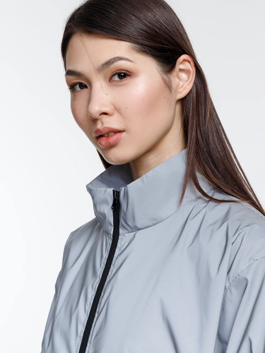 Ветровка Manifest 2.0 из светоотражающей ткани, серая Ветровка Manifest 2.0 из светоотражающей ткани, серая