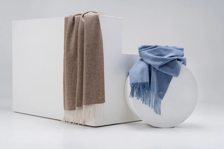 Палантин Gorgeous, голубой Палантин Gorgeous, голубой