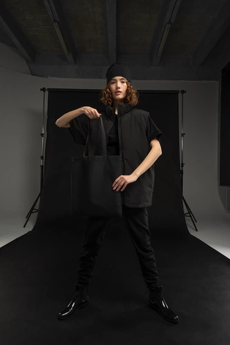 Шопер B4, черный с черными ручками Шопер B4, черный с черными ручками