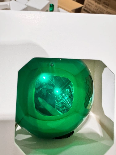 Оформительский шар Finery, 8 см, глянцевый зеленый Оформительский шар Finery, 8 см, глянцевый зеленый