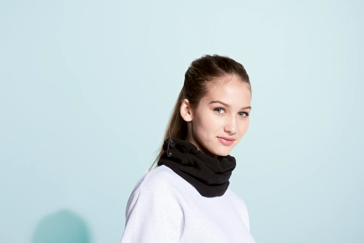 Шапка-шарф с утяжкой Blizzard, темно-синяя Шапка-шарф с утяжкой Blizzard, темно-синяя