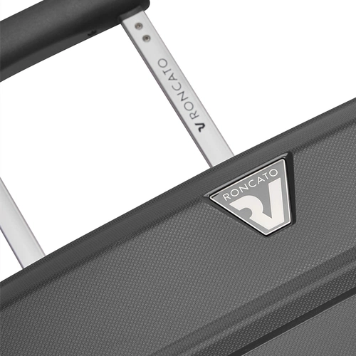 Чемодан Butterfly M, серый Чемодан Butterfly M, серый