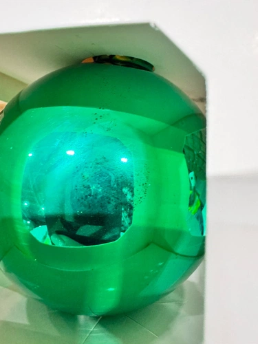 Оформительский шар Finery, 10 см, глянцевый зеленый Оформительский шар Finery, 10 см, глянцевый зеленый