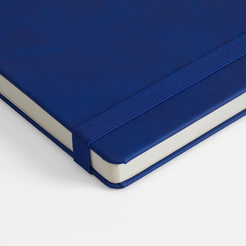 Ежедневник Urban Hard, недатированный, ярко-синий Ежедневник Urban Hard, недатированный, ярко-синий