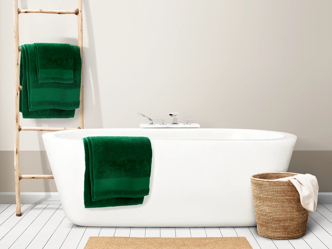 Полотенце Molan, большое, темно-зеленое Полотенце Molan, большое, темно-зеленое