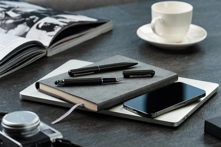 Набор Scribo, матовый серый Набор Scribo, матовый серый