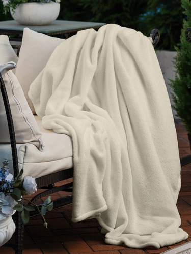 Плед Plush, бежевый Плед Plush, бежевый