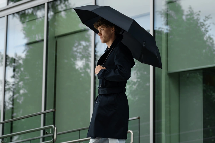 Зонт складной Ribbo, черный Зонт складной Ribbo, черный