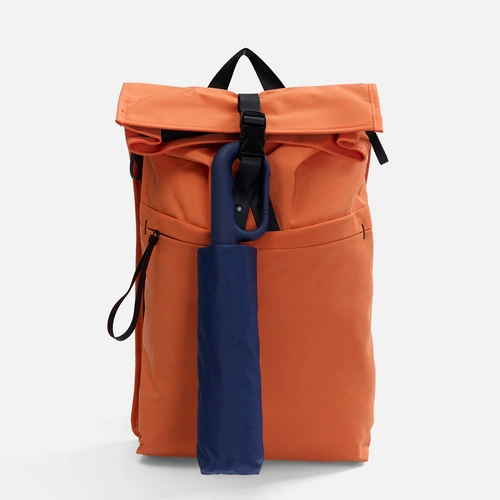 Зонт складной Skymate с УФ-защитой и ручкой-карабином, темно-синий Зонт складной Skymate с УФ-защитой и ручкой-карабином, темно-синий