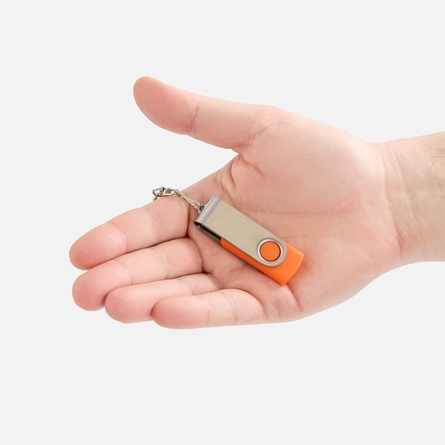 Флешка Twist, оранжевая, 8 Гб Флешка Twist, оранжевая, 8 Гб