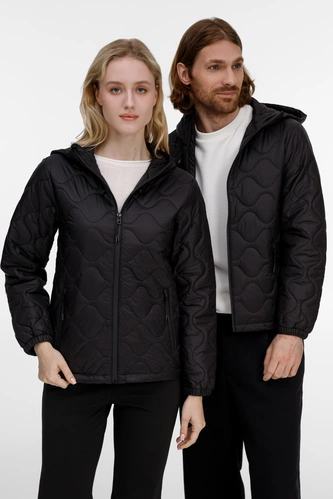 Куртка унисекс Tarnaby, черная Куртка унисекс Tarnaby, черная