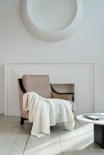 Плед Dantel, молочно-белый Плед Dantel, молочно-белый