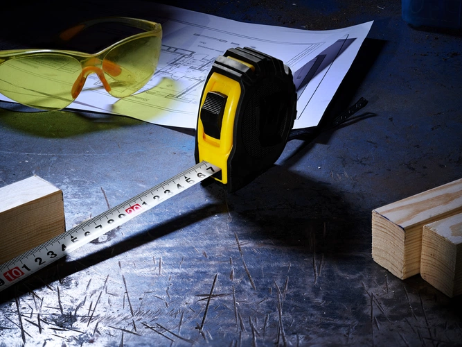 Рулетка Mittari с магнитным наконечником, 5 м, желтая Рулетка Mittari с магнитным наконечником, 5 м, желтая