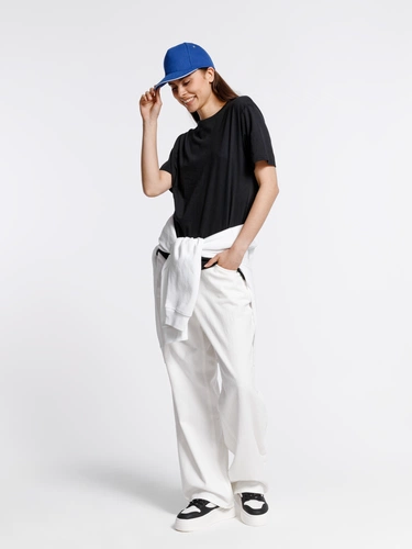 Бейсболка Classic, ярко-синяя с белым кантом Бейсболка Classic, ярко-синяя с белым кантом