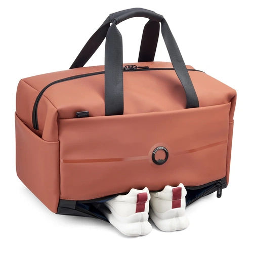 Сумка дорожная Turenne S, красно-коричневая Сумка дорожная Turenne S, красно-коричневая