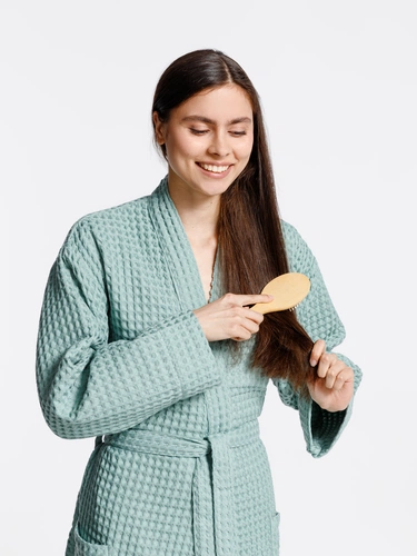 Расческа массажная Vihri, овальная Расческа массажная Vihri, овальная