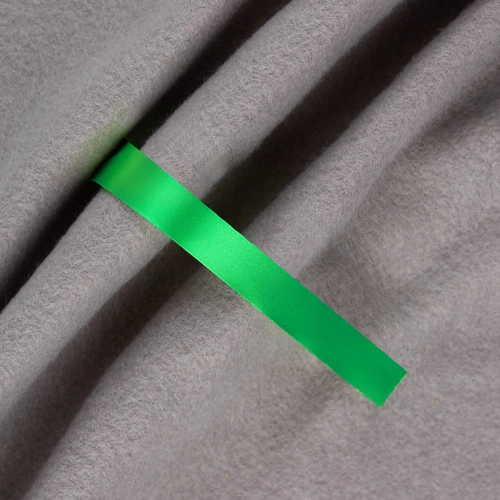 Лента сатиновая Satin 10 S, зеленая, 20 см Лента сатиновая Satin 10 S, зеленая, 20 см