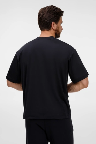 Футболка из бифлекса Morfiss, черная Футболка из бифлекса Morfiss, черная