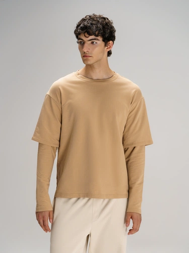 Футболка оверсайз с двойным рукавом Kosmos, бежевая Футболка оверсайз с двойным рукавом Kosmos, бежевая