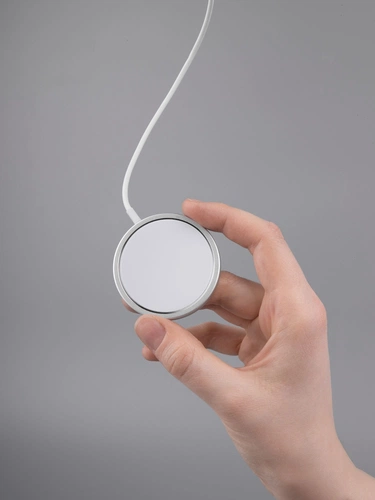 Беспроводное зарядное устройство с магнитами Magmate, серебристое Беспроводное зарядное устройство с магнитами Magmate, серебристое