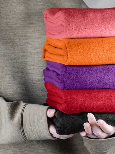 Флисовый плед Warm&Peace, розовый (коралловый) Флисовый плед Warm&Peace, розовый (коралловый)