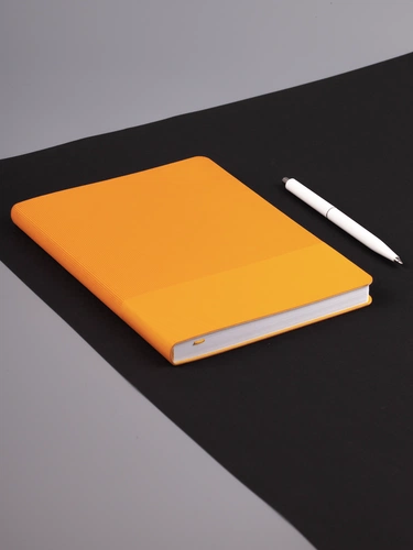 Ежедневник Vale, недатированный, желтый Ежедневник Vale, недатированный, желтый