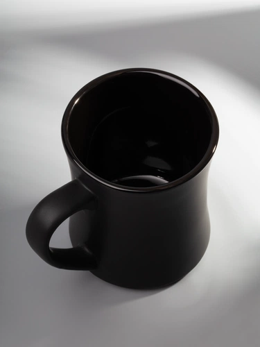 Кружка Gratia, черная Кружка Gratia, черная