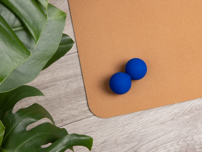 Массажный мяч двойной для MФР Relaxify, синий Массажный мяч двойной для MФР Relaxify, синий