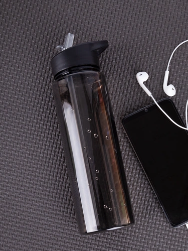 Бутылка для воды Holo, черная Бутылка для воды Holo, черная