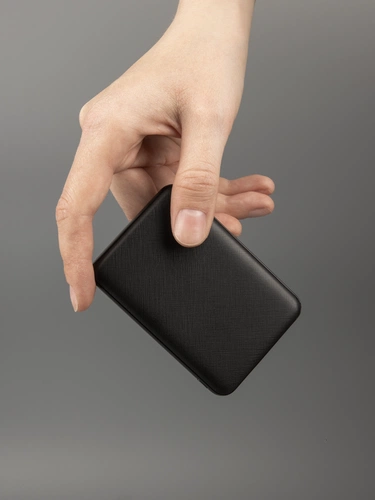 Внешний аккумулятор Uniscend Full Feel Type-C, 5000 мАч, черный Внешний аккумулятор Uniscend Full Feel Type-C, 5000 мАч, черный