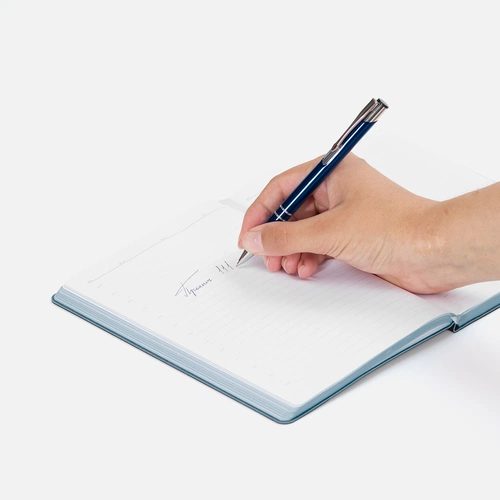 Ручка шариковая Keskus, темно-синяя Ручка шариковая Keskus, темно-синяя