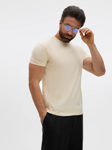 Футболка Imperial 190, светло-бежевая Футболка Imperial 190, светло-бежевая