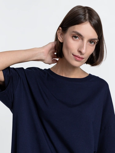 Футболка унисекс оверсайз Crosstown, темно-синяя Футболка унисекс оверсайз Crosstown, темно-синяя