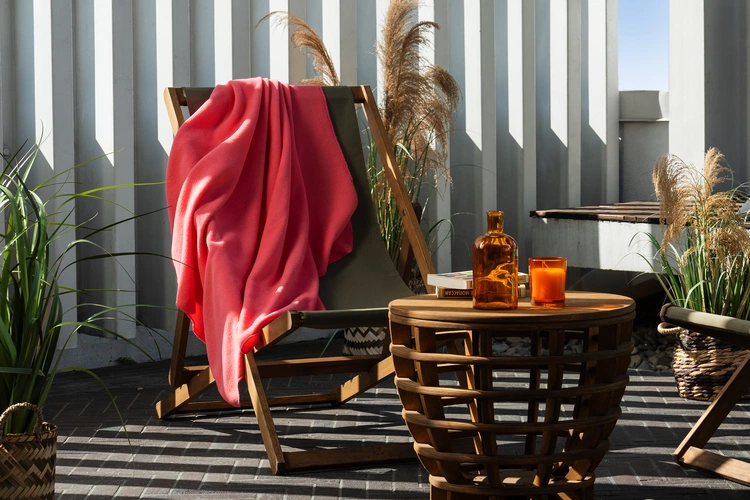 Флисовый плед Warm&Peace, розовый (коралловый) Флисовый плед Warm&Peace, розовый (коралловый)